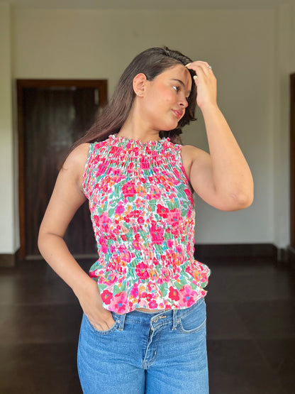 BUDS TOP